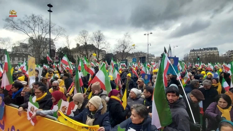 پیش به‌سوی جمهوری دمکراتیک ـ تظاهرات ایرانیان آزاده در سالگرد انقلاب ضدسلطنتی مردم ایران ـ ۲۰بهمن۱۴۰۳ 