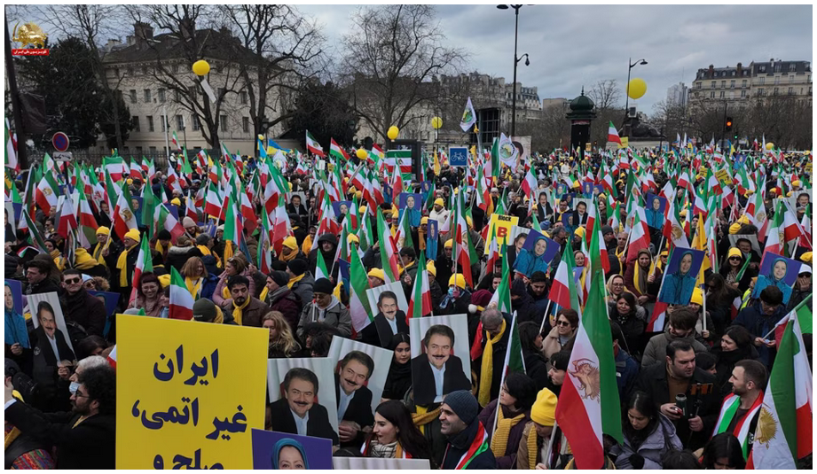 میدان ووبان ـ پاریس - ۲۰ بهمن ۱۴۰۳ - مرگ بر ستمگر چه شاه باشه چه رهبر 
